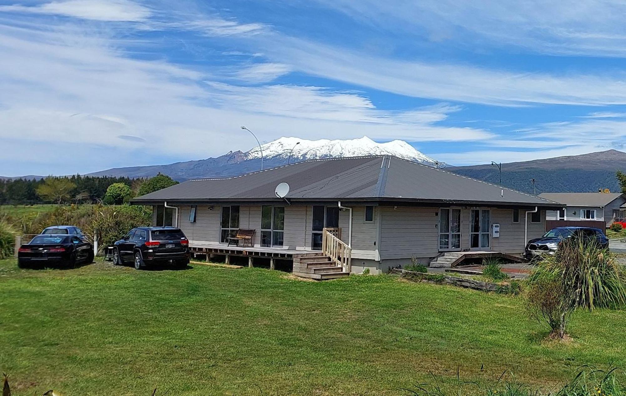 דירות נשיונל פארק Tongariro Estate מראה חיצוני תמונה